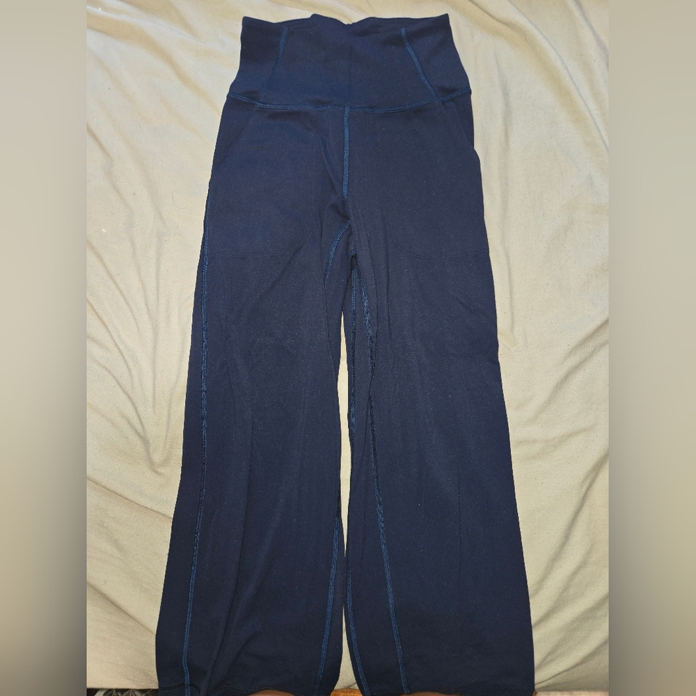 Lululemon Align Wide-Leg Crop Yoga Pants